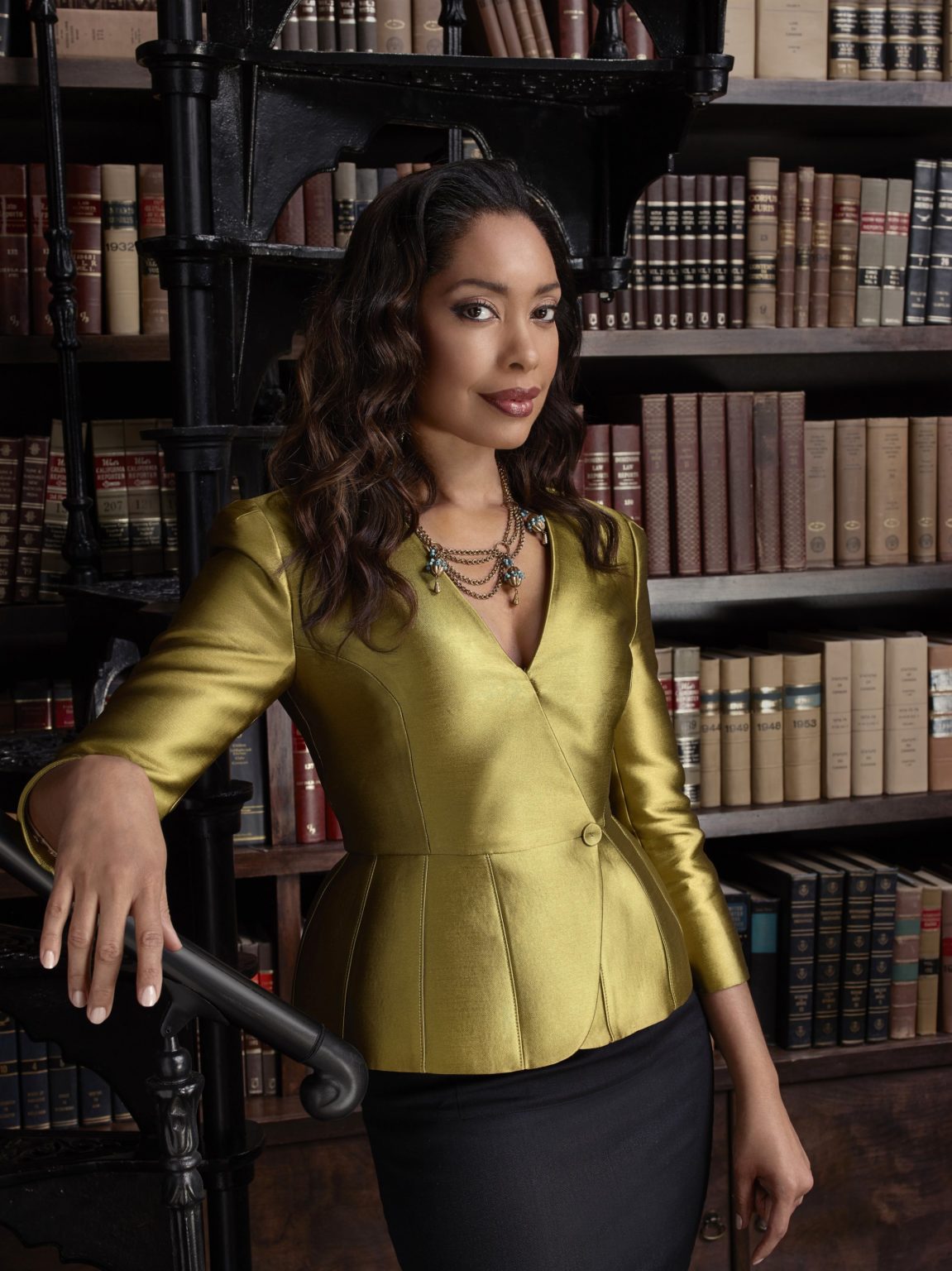 Gina Torres Gets The Green Light To Reprise Jessica Pearson In Starring Role Black Girl Nerds
